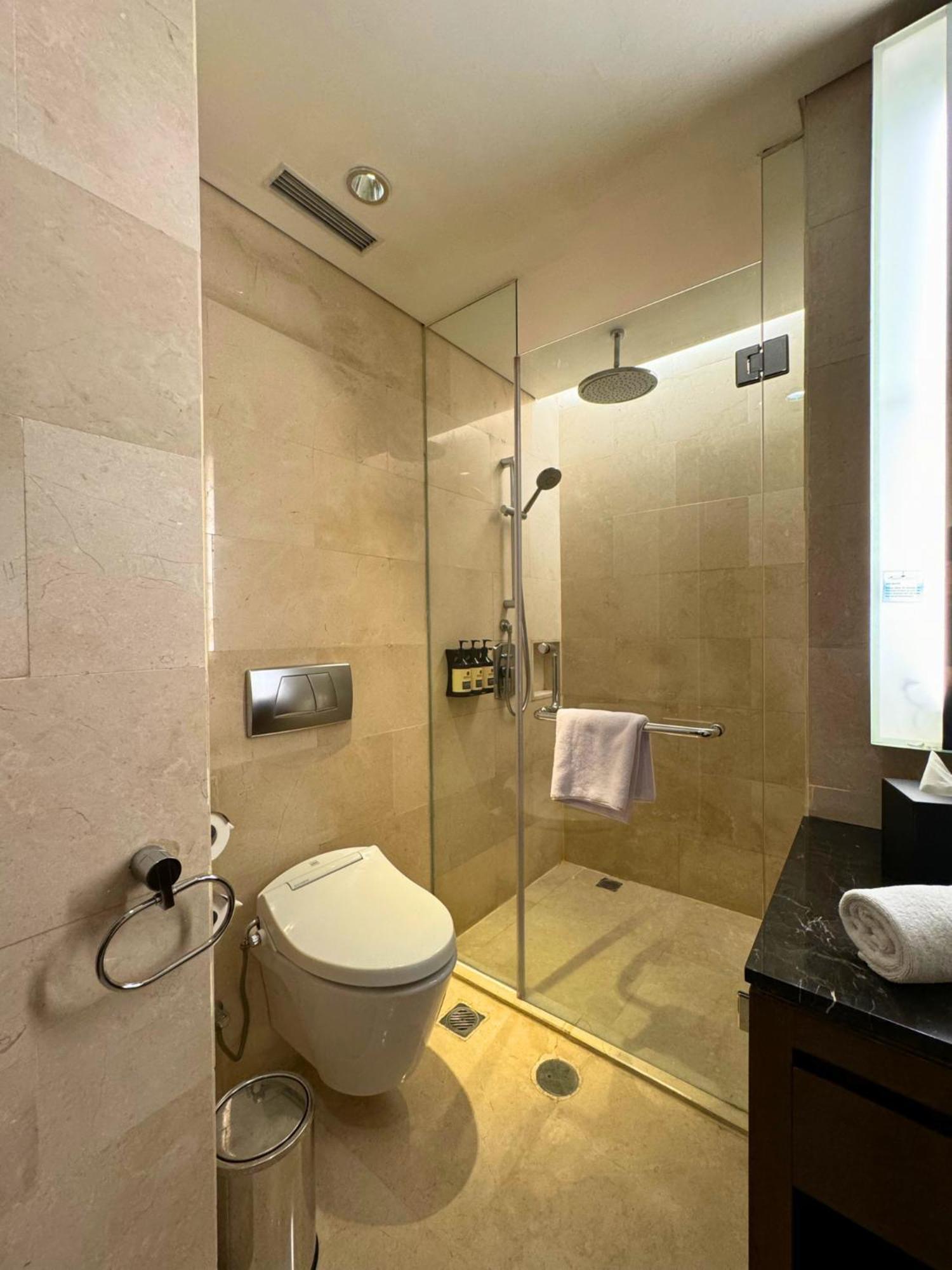 Ascott Kuningan Jakarta Bagian luar foto