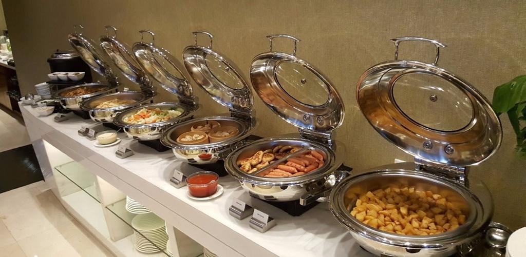 Ascott Kuningan Jakarta Bagian luar foto